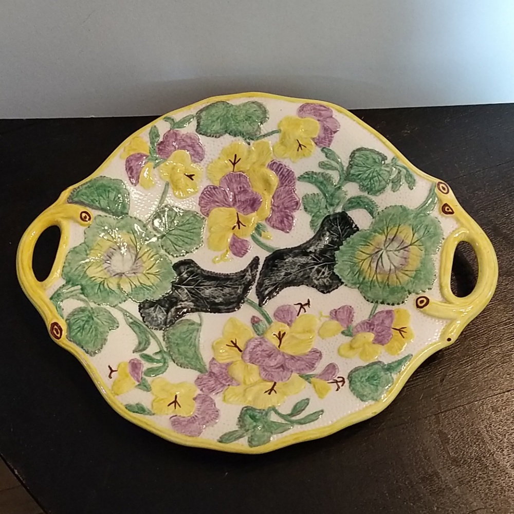 Vintage Floral Serving Handle Plate 9.5"